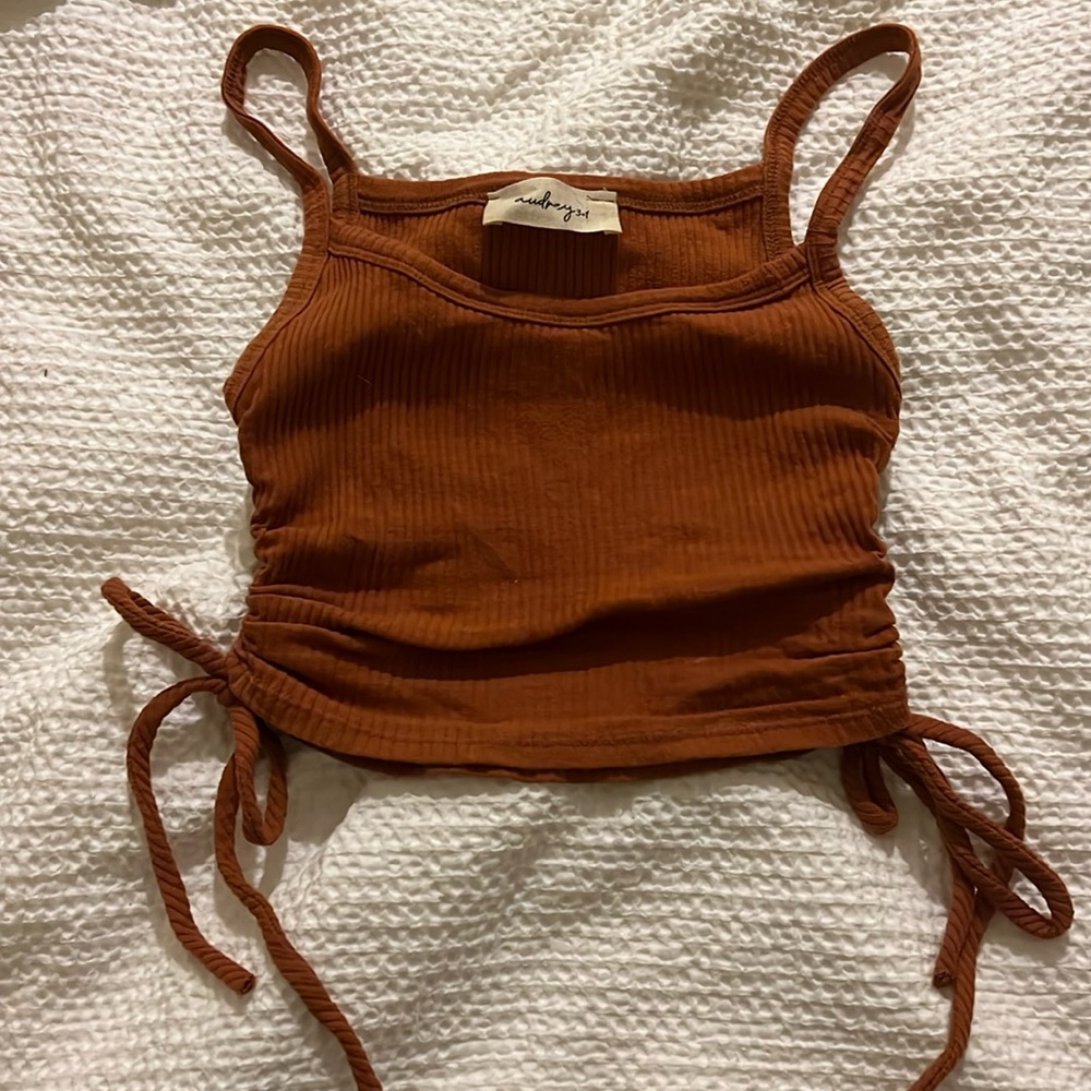 burnt orange tie tank size small